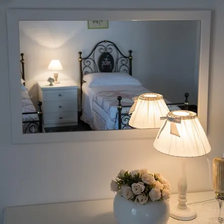 Apartment L'antica Dimora *