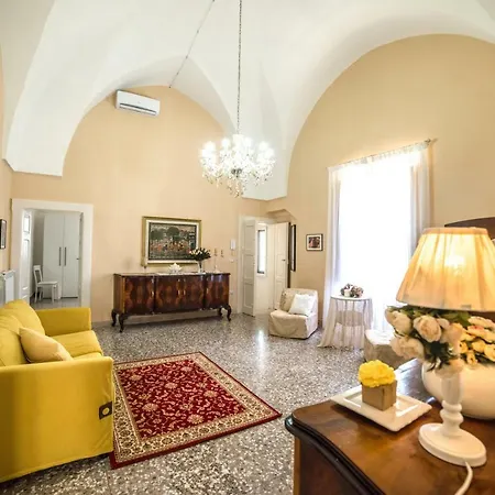 Apartment L'antica Dimora *
